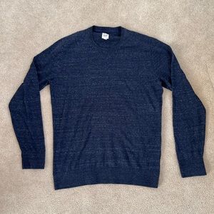 Gap sweater